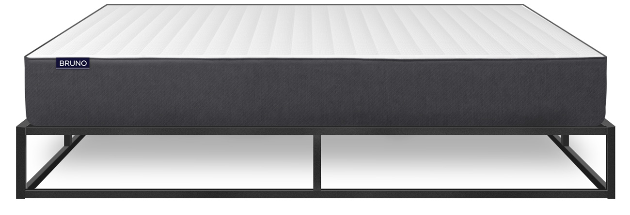 Metallbett mit minimalistischer Formsprache